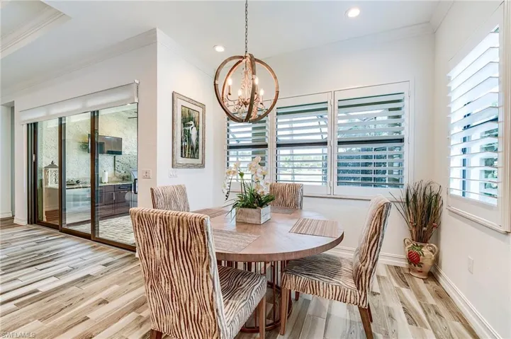 9327  Woodhurst  DR, Naples, FL 34120