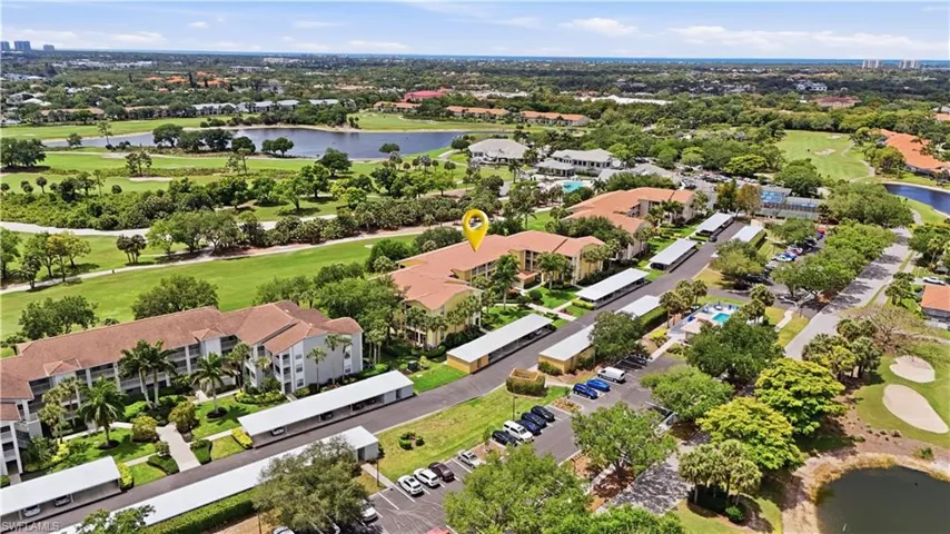 Aerial view of the home. Yes, that is the Gulf of Mexico in the distance with a VERY short drive to the beach!