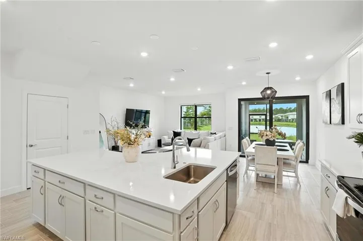 4349  SONOMA OAKS  CIR, Naples, FL 34119
