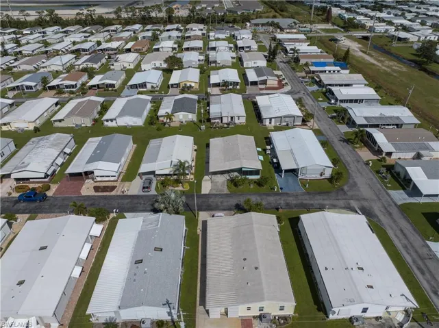 9232  Caloosa  DR, North Fort Myers, FL 33903