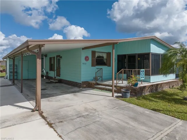 9232  Caloosa  DR, North Fort Myers, FL 33903