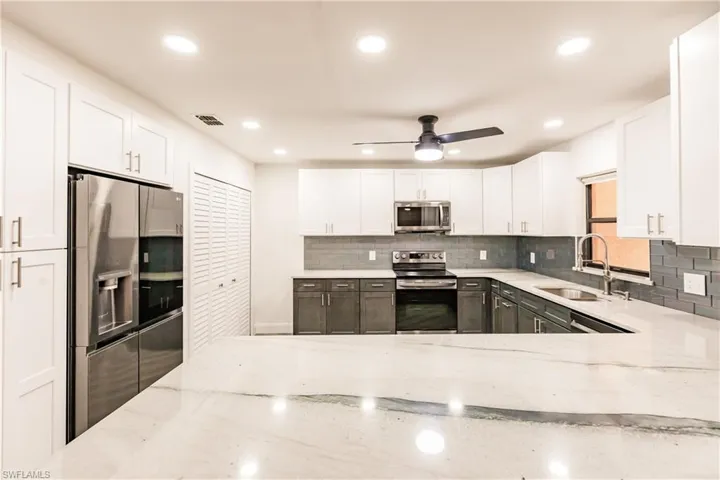 5294 Concord Way, Fort Myers Fl 33907