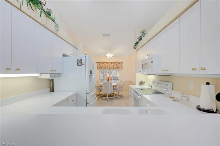20751 Country Creek Dr 1521, Estero, Florida 33928