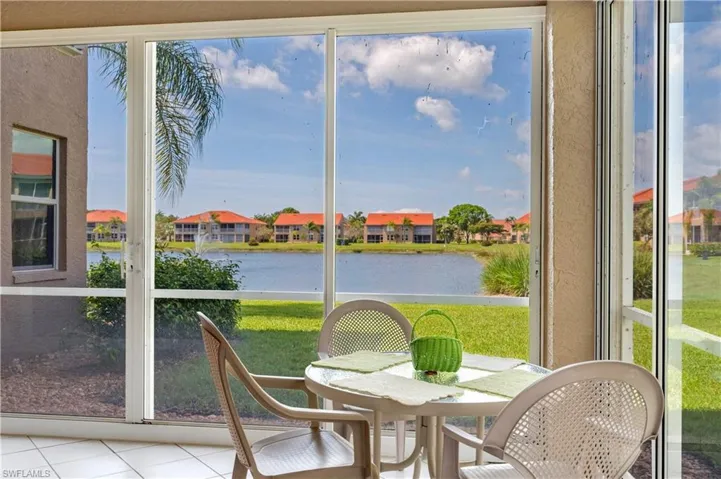 2555  Aspen Creek  LN, Naples, FL 34119