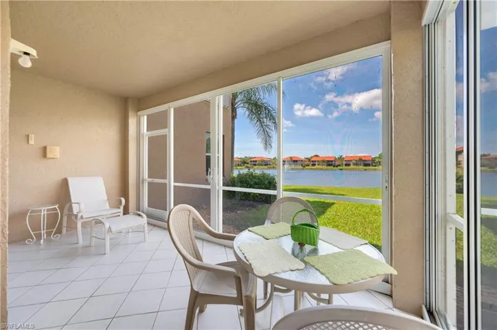 2555  Aspen Creek  LN, Naples, FL 34119