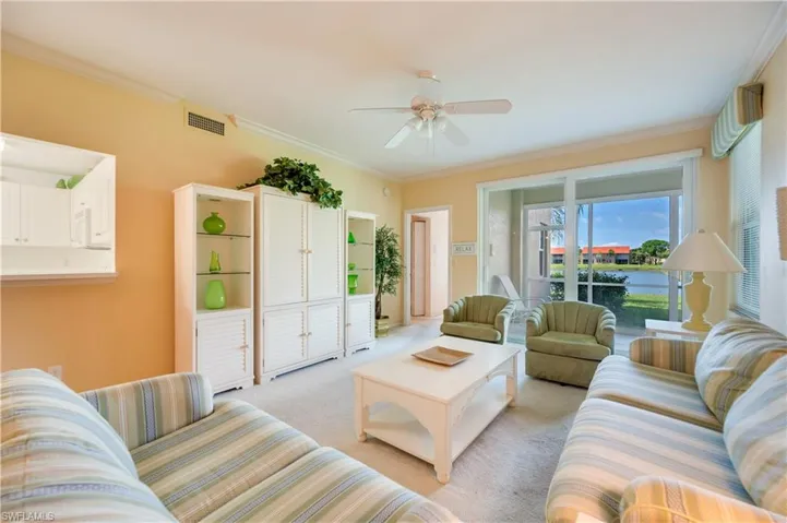 2555  Aspen Creek  LN, Naples, FL 34119