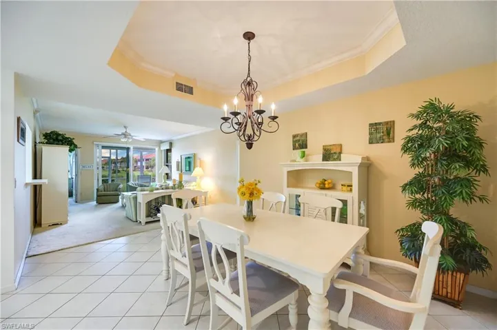 2555  Aspen Creek  LN, Naples, FL 34119