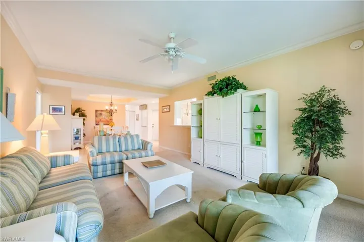 2555  Aspen Creek  LN, Naples, FL 34119