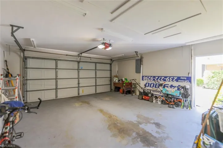 1575  Olmeda  WAY, Fort Myers, FL 33901
