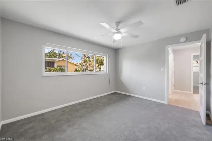 1575  Olmeda  WAY, Fort Myers, FL 33901