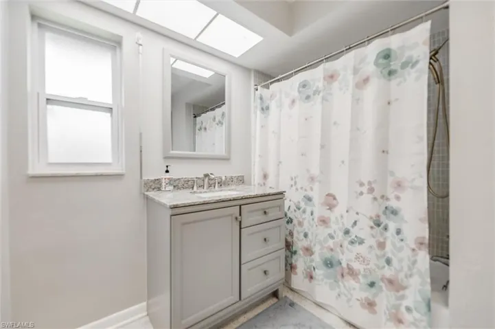 1575  Olmeda  WAY, Fort Myers, FL 33901