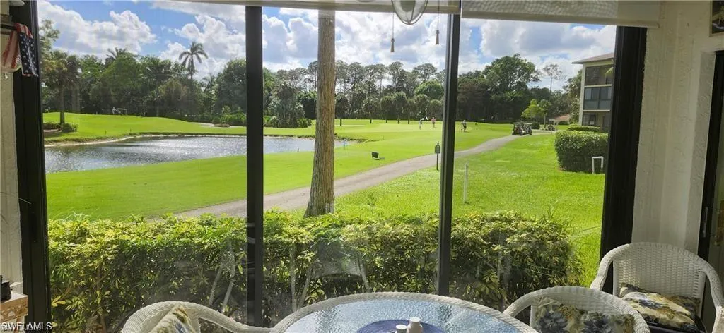 219 Fox Glen Dr 1107, Naples, Florida 34104