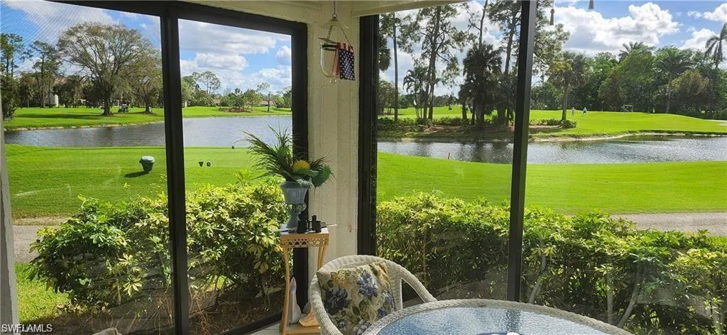 219 Fox Glen Dr 1107, Naples, Florida 34104