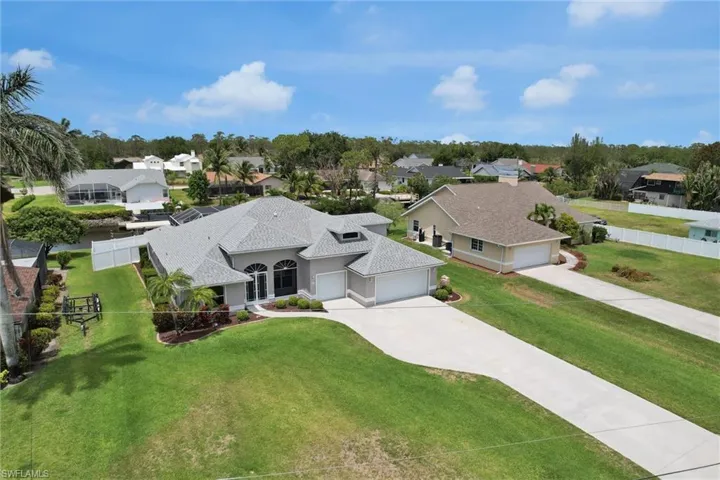 Aerial view featuring a residential view