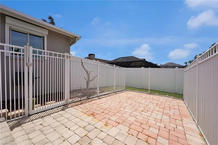 View of patio / terrace with a fenced backyard