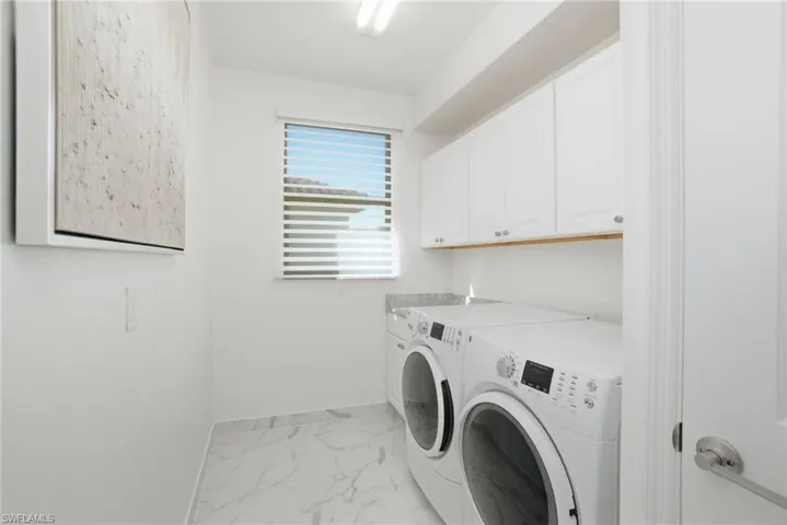 4654 Kensington Cir, Naples, Florida 34119