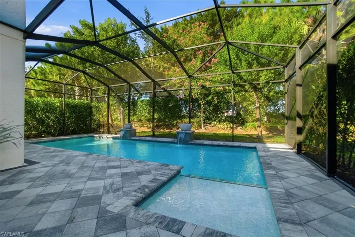 4654 Kensington Cir, Naples, Florida 34119