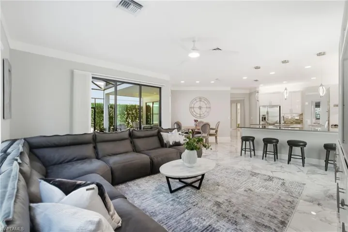 4654 Kensington Cir, Naples, Florida 34119