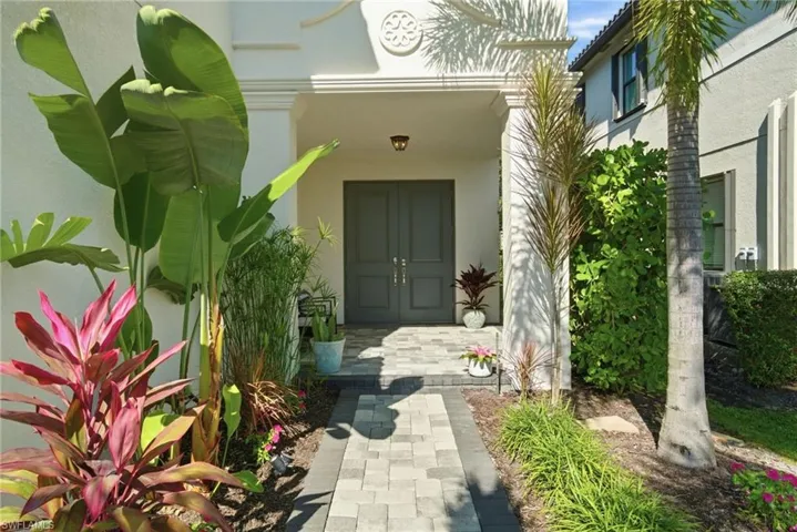 4654 Kensington Cir, Naples, Florida 34119