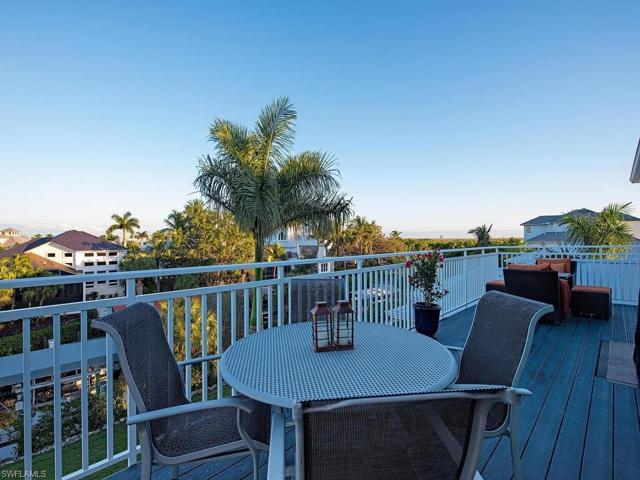 Porch - top floor