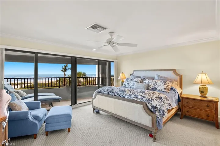 Upstairs Primary Bedroom
