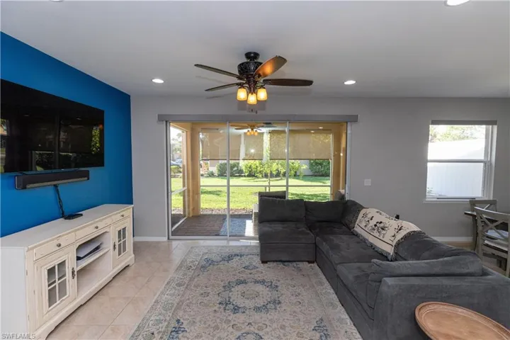 3872  Burrfield  ST, Fort Myers, FL 33916