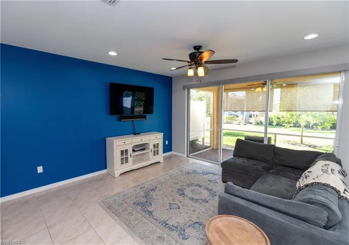 3872  Burrfield  ST, Fort Myers, FL 33916