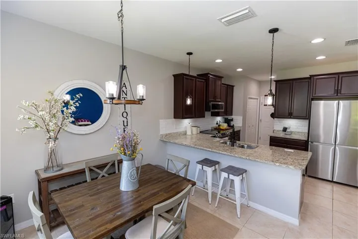 3872  Burrfield  ST, Fort Myers, FL 33916
