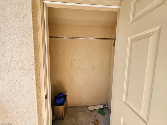 9055  Colby  DR, Fort Myers, FL 33919