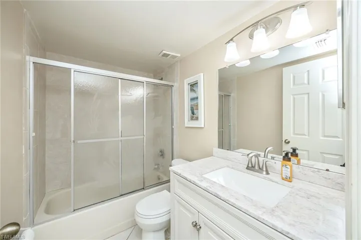 5950  Amherst  DR, Naples, FL 34112