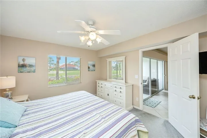5950  Amherst  DR, Naples, FL 34112