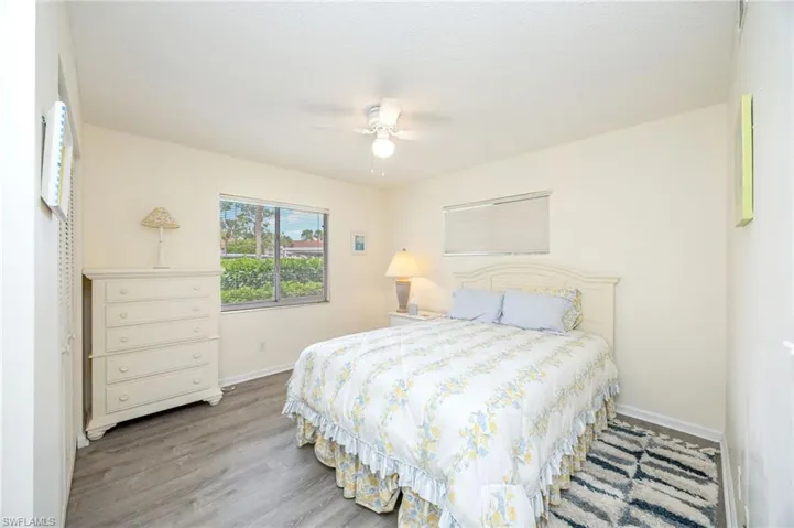 5950  Amherst  DR, Naples, FL 34112