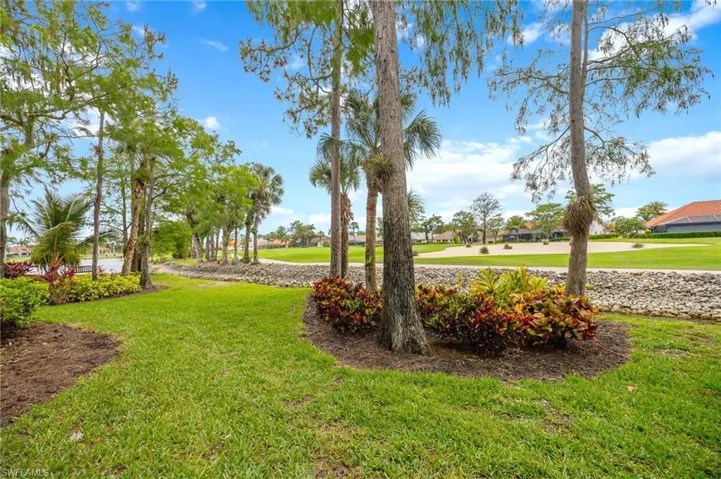 5950  Amherst  DR, Naples, FL 34112