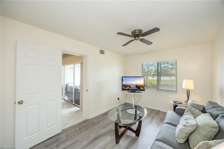 5950  Amherst  DR, Naples, FL 34112