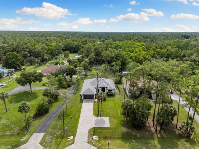 223 1st St Sw, Naples, Florida 34117