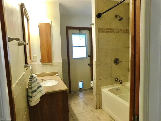 17150 Laurelin Ct, North Fort Myers, Florida 33917