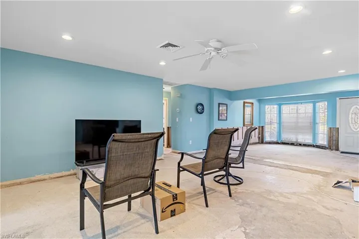 Dining space with ceiling fan