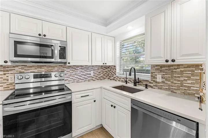 501 Forest Lakes Blvd 105, Naples, Florida 34105