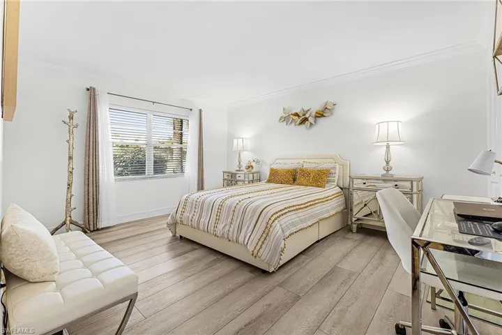 501 Forest Lakes Blvd 105, Naples, Florida 34105