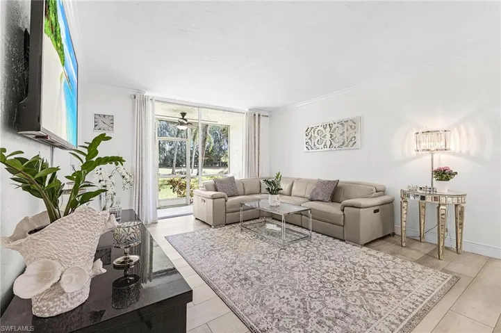 501 Forest Lakes Blvd 105, Naples, Florida 34105