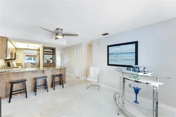 Kitchen breakfast bar and front eating area