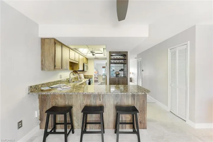 Kitchen/breakfast bar