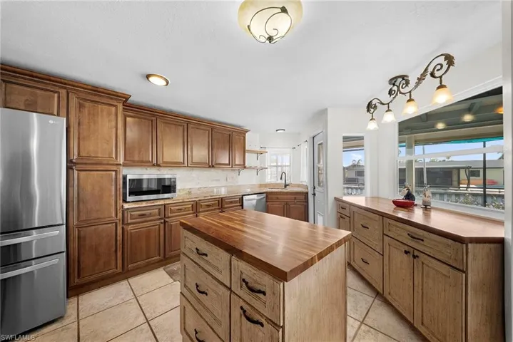 4320 Gulf Cir, North Fort Myers, Florida 33903