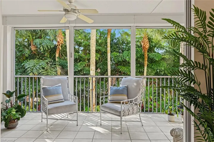 7741 Pebble Creek Cir 102, Naples, Florida 34108