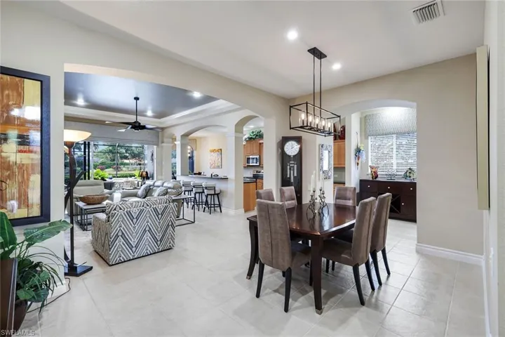 14114  Tivoli  TER, Bonita Springs, FL 34135