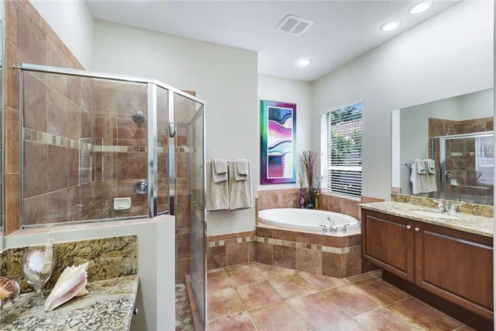 14114  Tivoli  TER, Bonita Springs, FL 34135