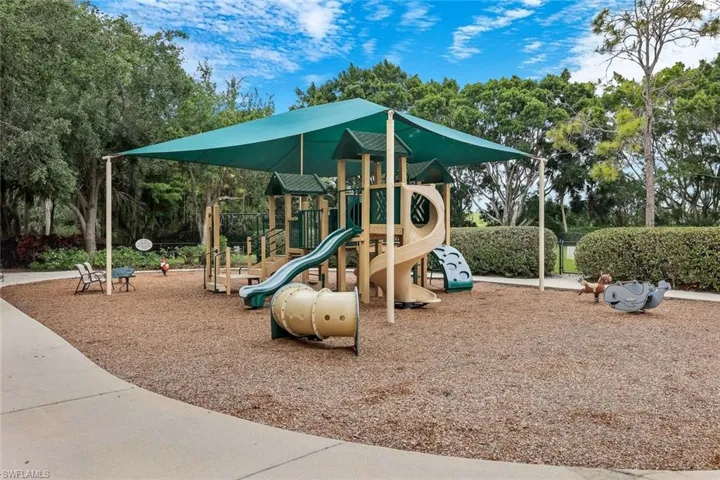 14114  Tivoli  TER, Bonita Springs, FL 34135
