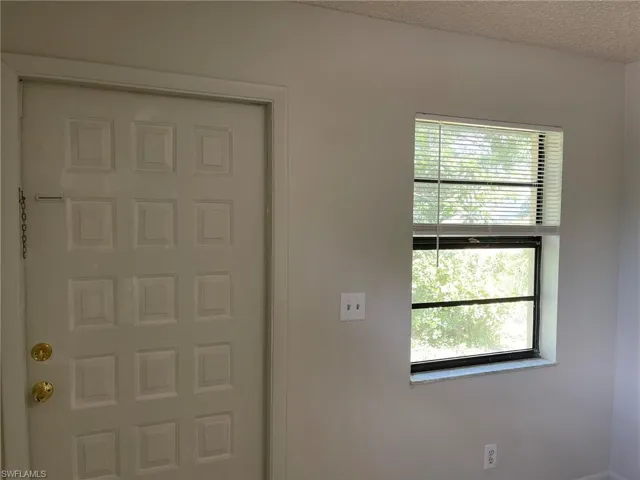 unit 304