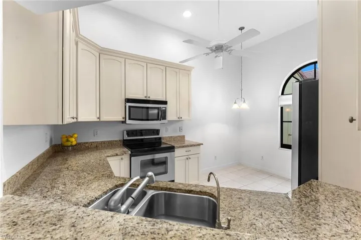 6545 Valen Way # F302, Naples Fl 34108