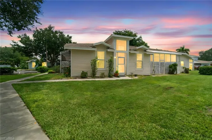 4281  22nd SW AVE, Naples, FL 34116